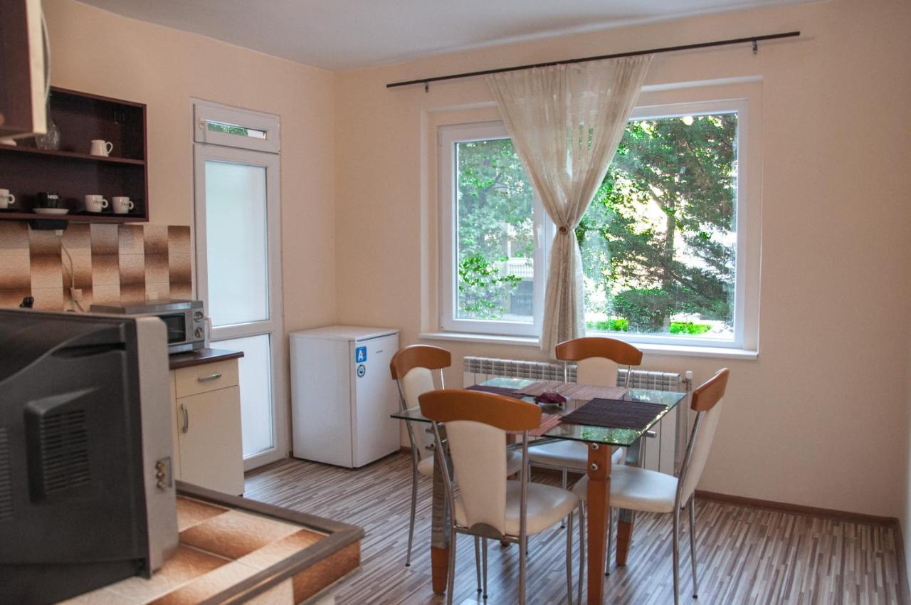Galaxy Apartment Varna Eksteriør bilde